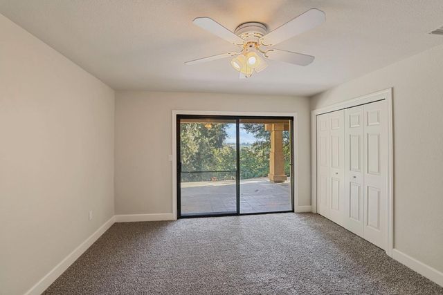 10009 Country Oak Ct, Oakdale, CA 95361