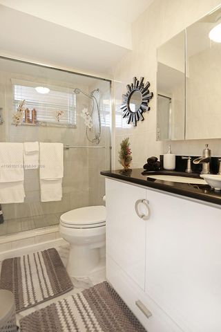 6570 Royal Palm Blvd 301J, Margate, FL 33063