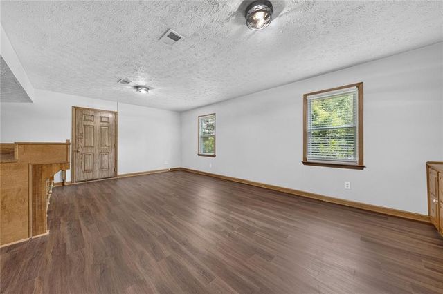 917 Andover Court, Woodstock, GA 30188