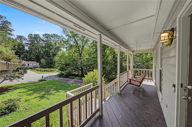 917 Andover Court, Woodstock, GA 30188