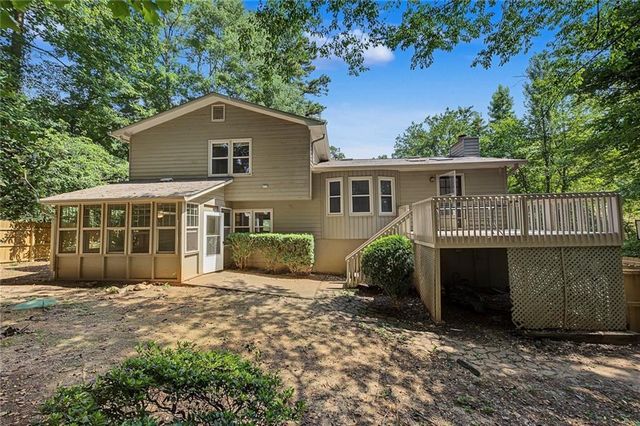 917 Andover Court, Woodstock, GA 30188