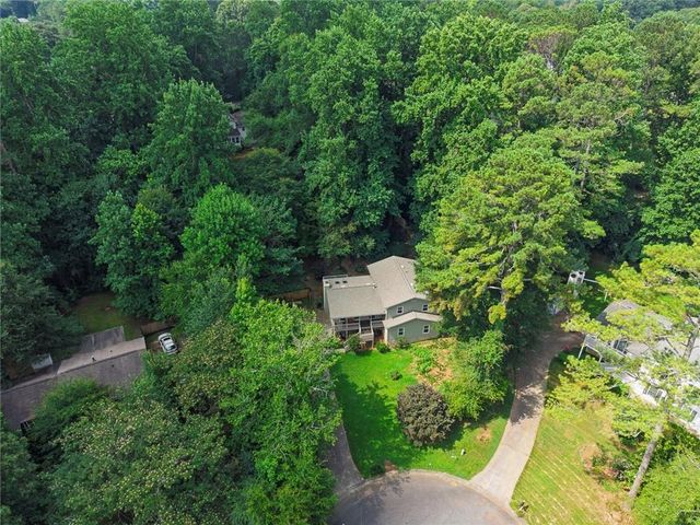 917 Andover Court, Woodstock, GA 30188