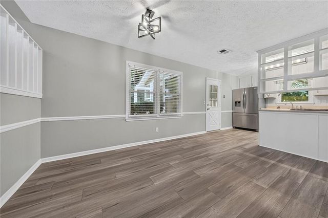917 Andover Court, Woodstock, GA 30188