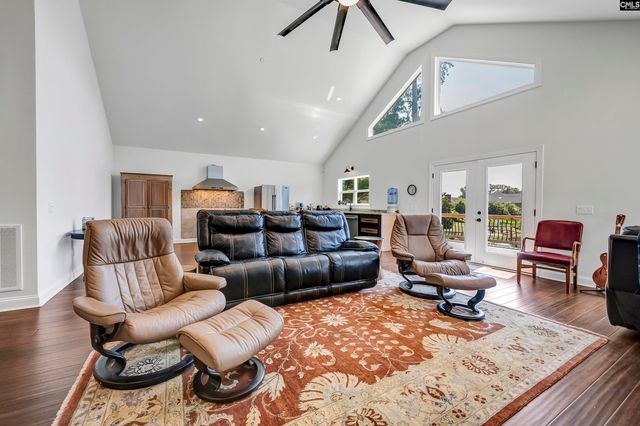 205 Lakewood Drive, Chapin, SC 29036