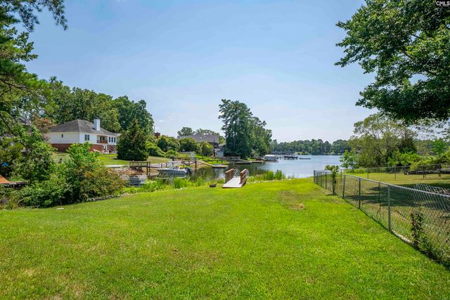 205 Lakewood Drive, Chapin, SC 29036