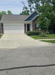 7520 Autumn Joy Avenue, Canal Winchester, OH 43110