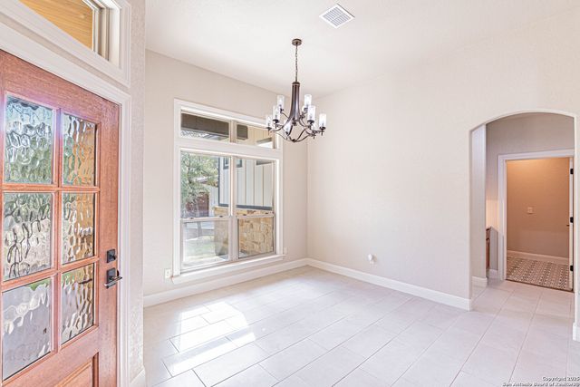 140 Wood Valley, Adkins, TX 78101