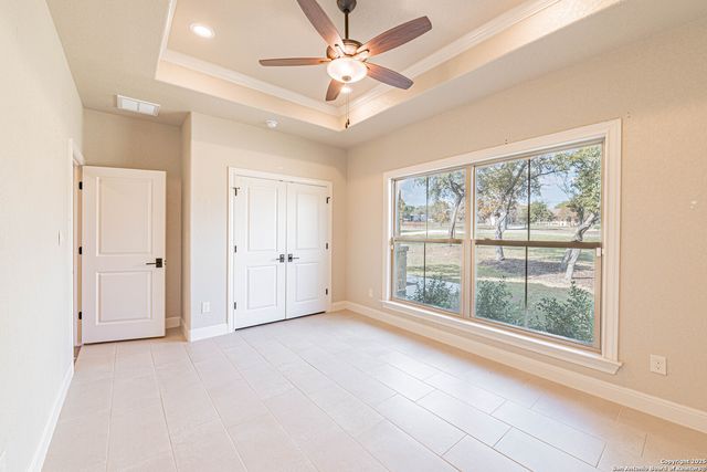 140 Wood Valley, Adkins, TX 78101