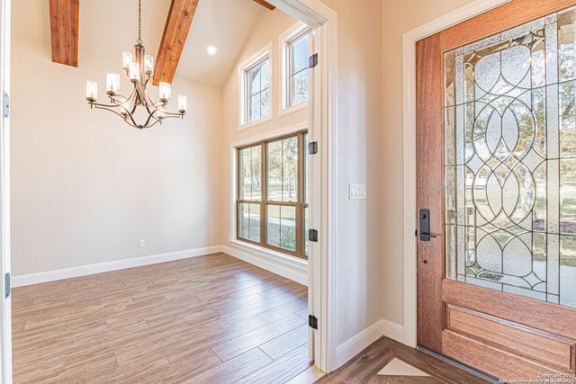 140 Wood Valley, Adkins, TX 78101