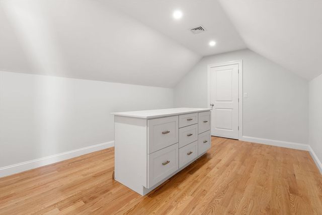 89 Central St, North Reading, MA 01864