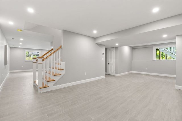 89 Central St, North Reading, MA 01864