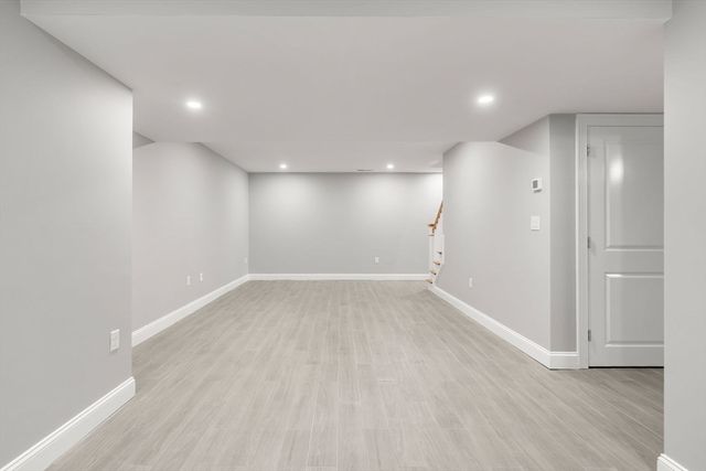 89 Central St, North Reading, MA 01864