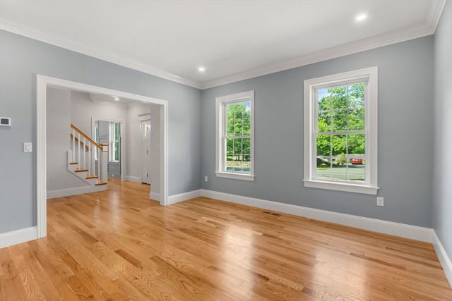 89 Central St, North Reading, MA 01864