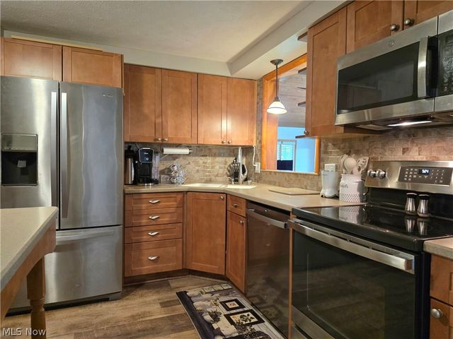 10095 Regatta Trail, Reminderville, OH 44202