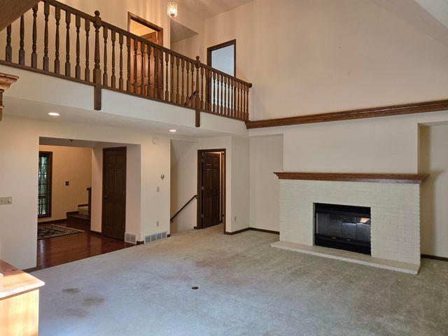 6285 S Westwood Parkway, Suttons Bay, MI 49682