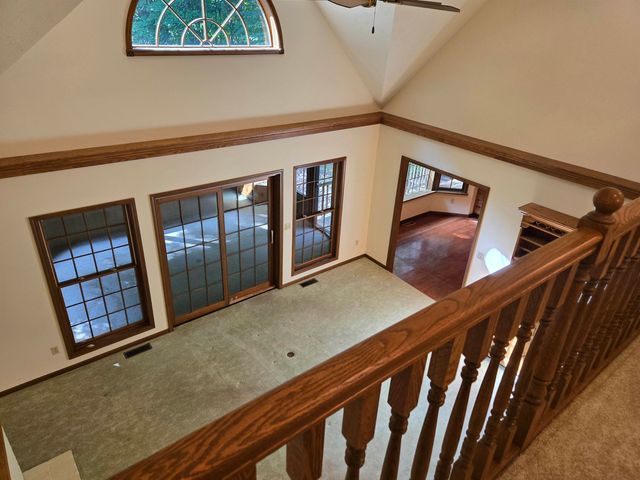 6285 S Westwood Parkway, Suttons Bay, MI 49682