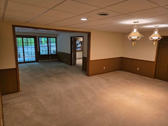 6285 S Westwood Parkway, Suttons Bay, MI 49682