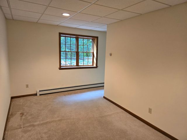 6285 S Westwood Parkway, Suttons Bay, MI 49682