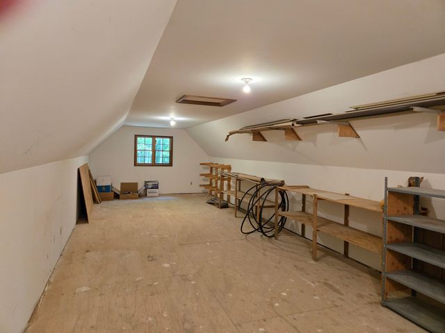 6285 S Westwood Parkway, Suttons Bay, MI 49682