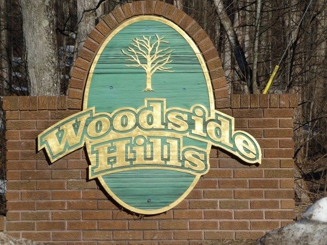 6285 S Westwood Parkway, Suttons Bay, MI 49682