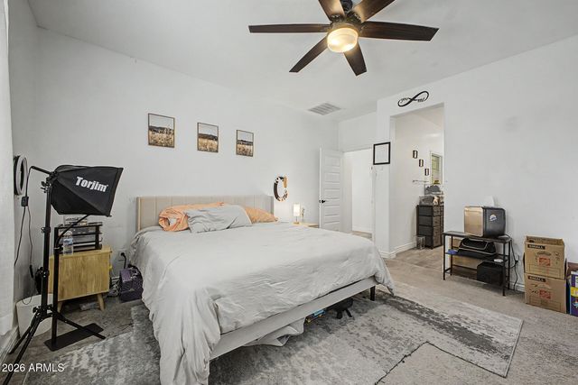 14426 W COTTONTAIL Lane, Surprise, AZ 85387