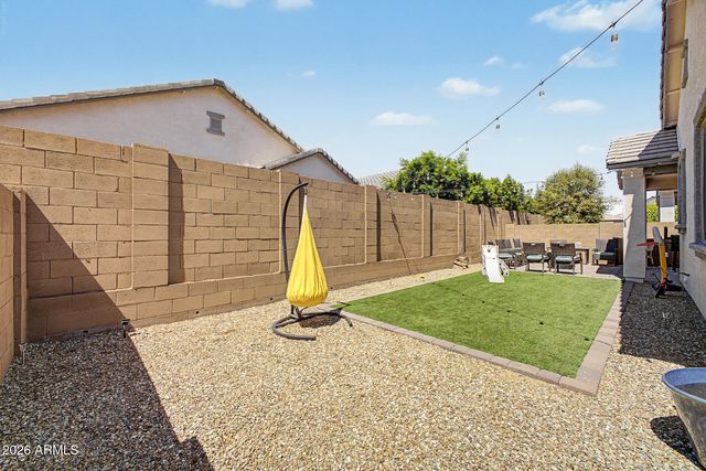 14426 W COTTONTAIL Lane, Surprise, AZ 85387