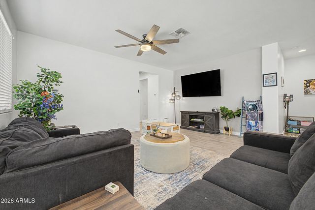 14426 W COTTONTAIL Lane, Surprise, AZ 85387