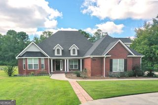 381 Serenity Farms Road, Woodbine, GA 31569