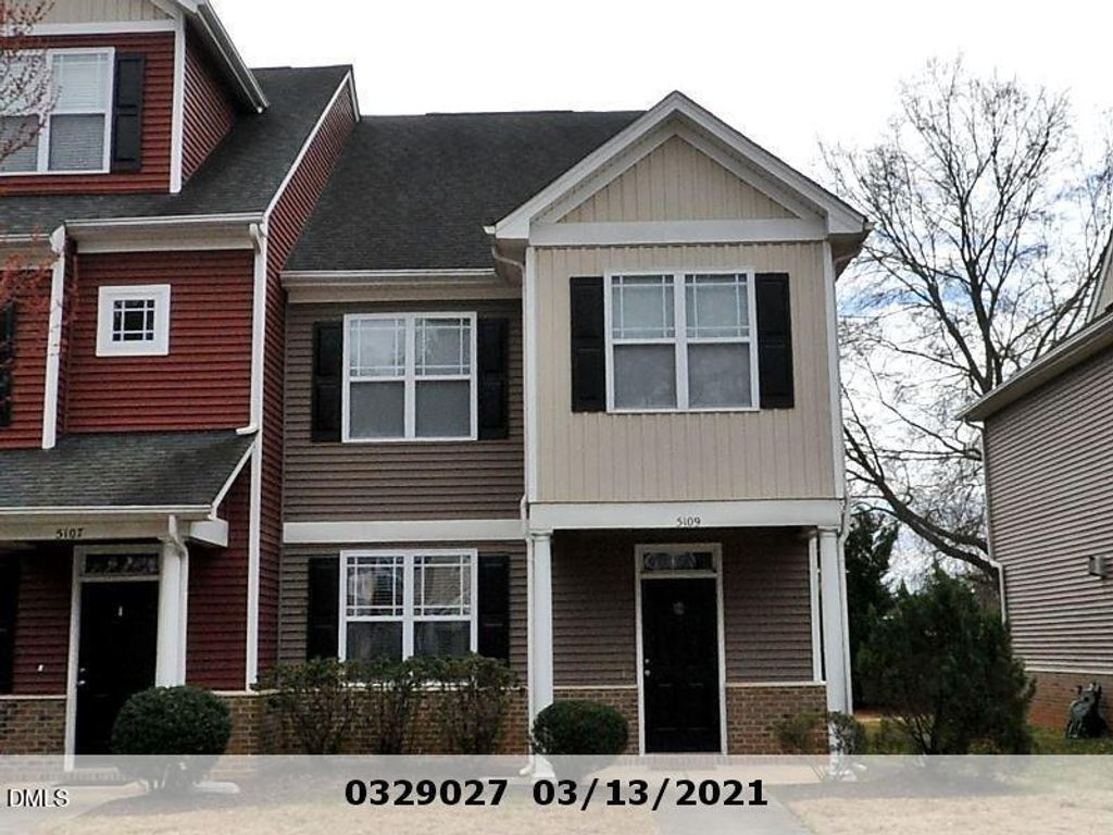 5109 Powell Townes Way, Raleigh, NC 27606