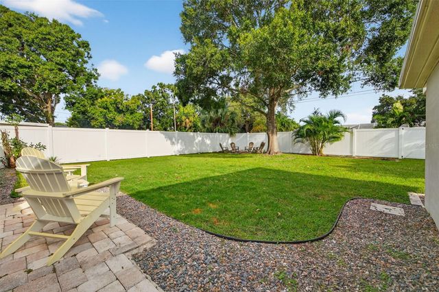 637 41ST AVENUE NE, St Petersburg, FL 33703