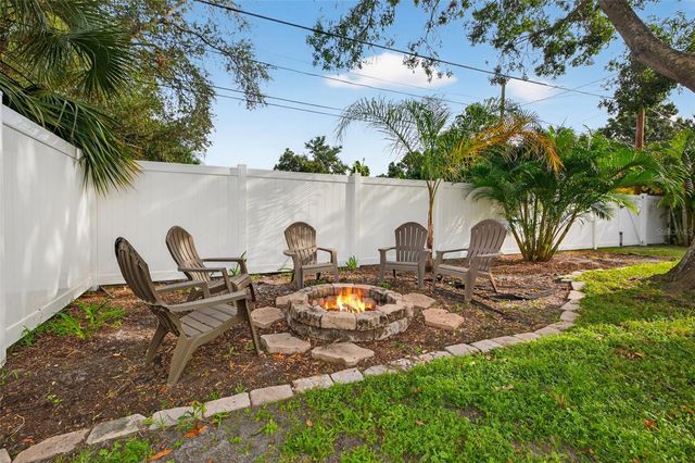 637 41ST AVENUE NE, St Petersburg, FL 33703