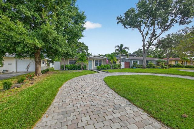 637 41ST AVENUE NE, St Petersburg, FL 33703