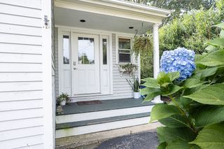 66 Center Avenue, Middletown, RI 02842