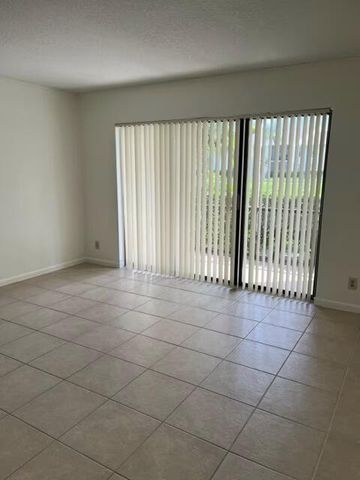 1105 Green Pine Boulevard C1, West Palm Beach, FL 33409
