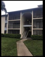 1105 Green Pine Boulevard C1, West Palm Beach, FL 33409