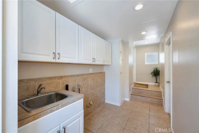 1519 Victoria, Fullerton, CA 92831