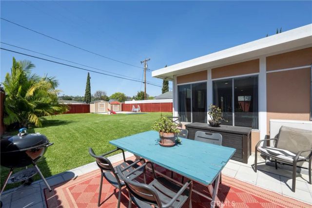 1519 Victoria, Fullerton, CA 92831