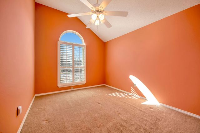 3218 Mapleridge Drive, Grapevine, TX 76051