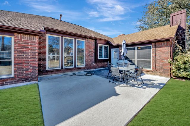 3218 Mapleridge Drive, Grapevine, TX 76051