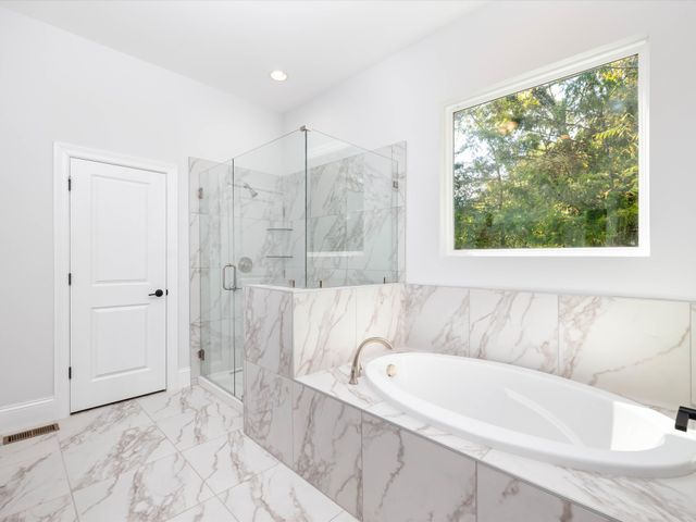 631 Silva Ln, Nolensville, TN 37135