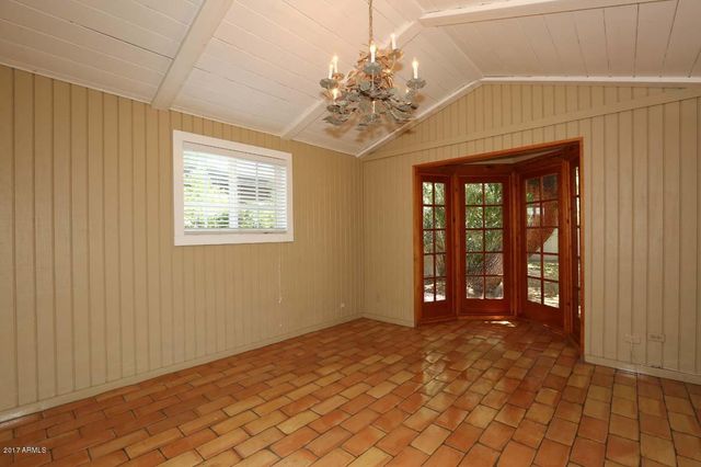 5214 N 33RD Street, Phoenix, AZ 85018