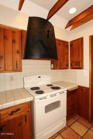 5214 N 33RD Street, Phoenix, AZ 85018