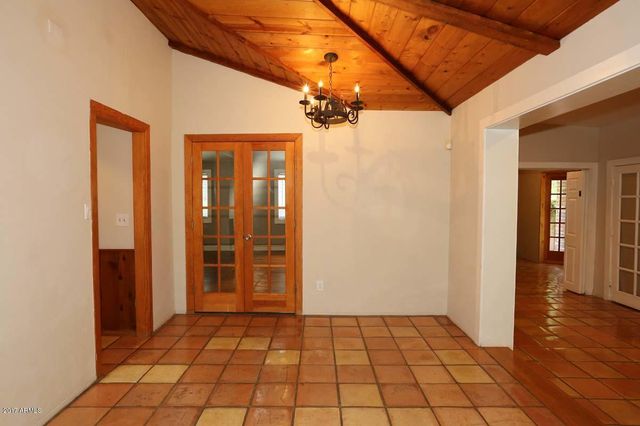 5214 N 33RD Street, Phoenix, AZ 85018