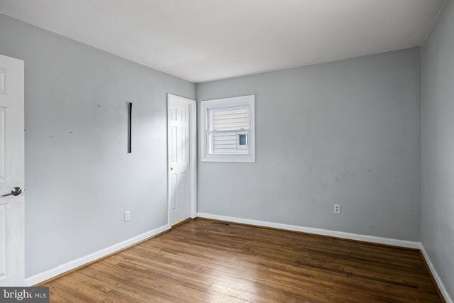 621 E EVESHAM RD, Magnolia, NJ 08049