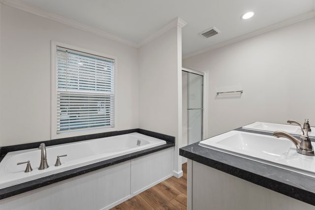 192 Dean Drive, Summerville, SC 29483