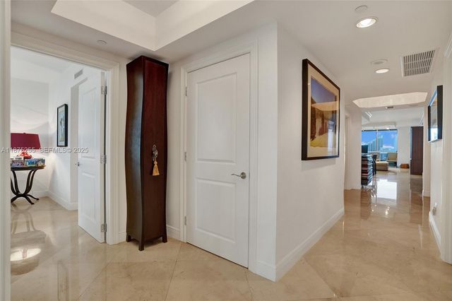 6000 Island Boulevard 1707, Aventura, FL 33160