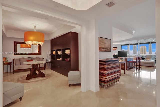 6000 Island Boulevard 1707, Aventura, FL 33160