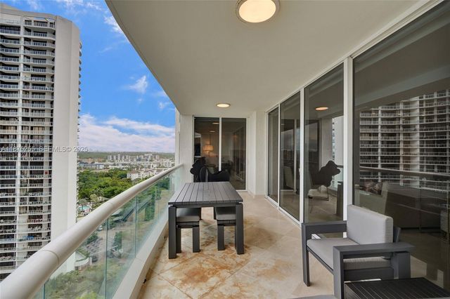 6000 Island Boulevard 1707, Aventura, FL 33160