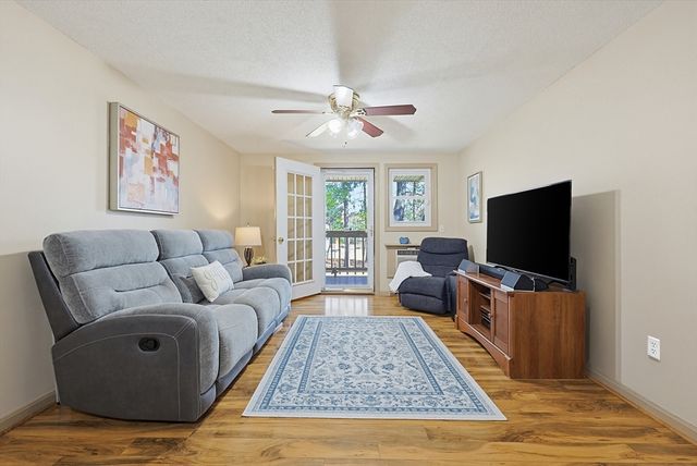 112 Heritage Dr 112, Northbridge, MA 01588