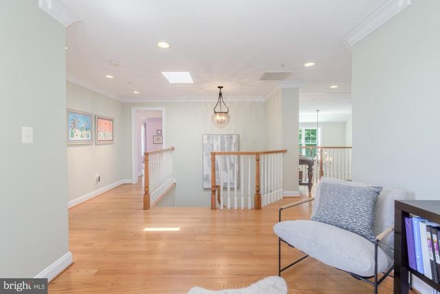 5601 VERNON PL, Bethesda, MD 20817